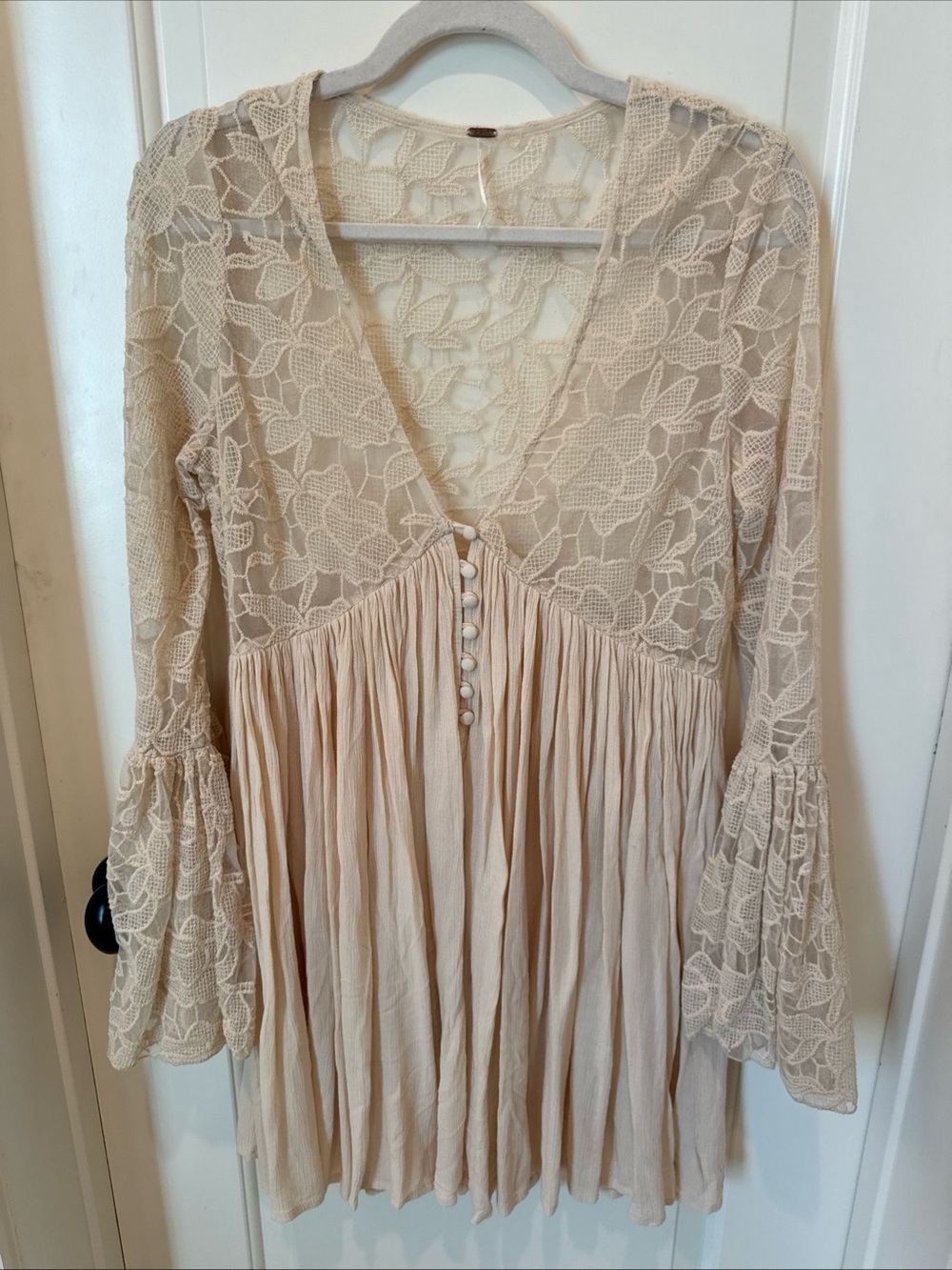 Free People XS Ivory Floral Lace Bell Sleeve Boho Mini Dress cottagecore